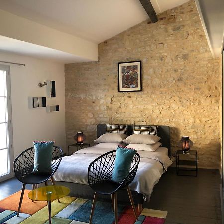 Les Halles Chambre D'Hotes Verteuil-sur-Charente Exterior foto