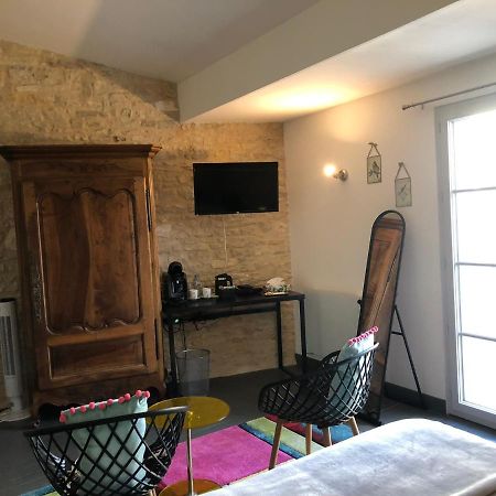 Les Halles Chambre D'Hotes Verteuil-sur-Charente Exterior foto