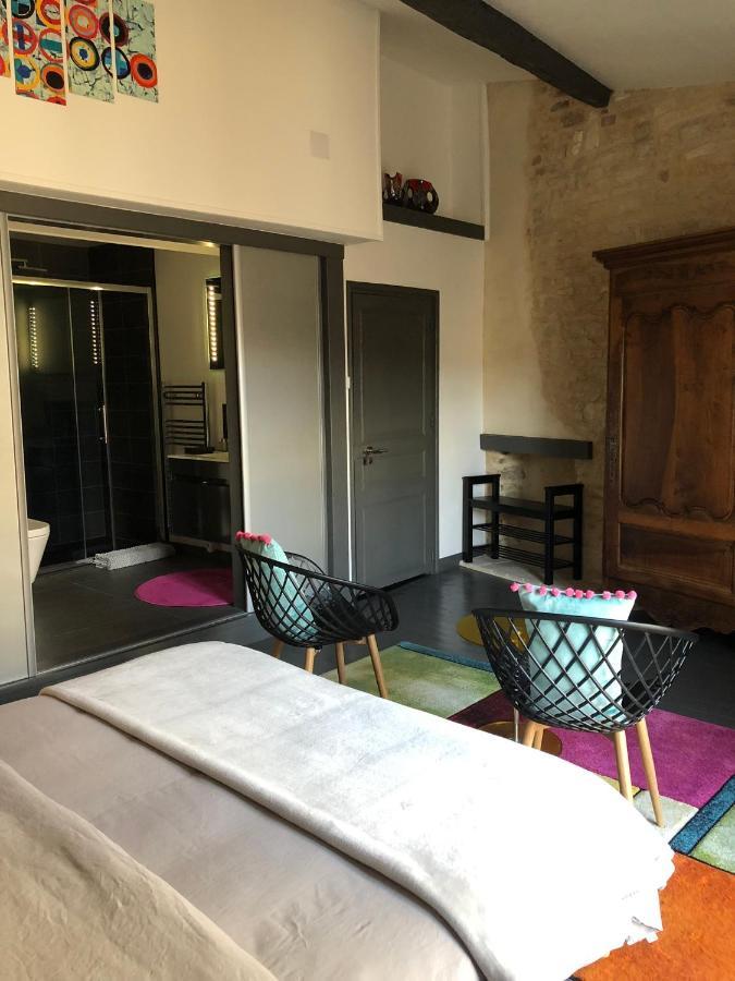 Les Halles Chambre D'Hotes Verteuil-sur-Charente Exterior foto