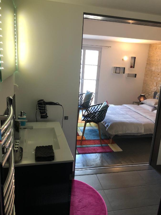 Les Halles Chambre D'Hotes Verteuil-sur-Charente Exterior foto