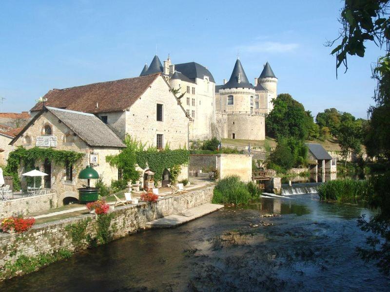 Les Halles Chambre D'Hotes Verteuil-sur-Charente Exterior foto